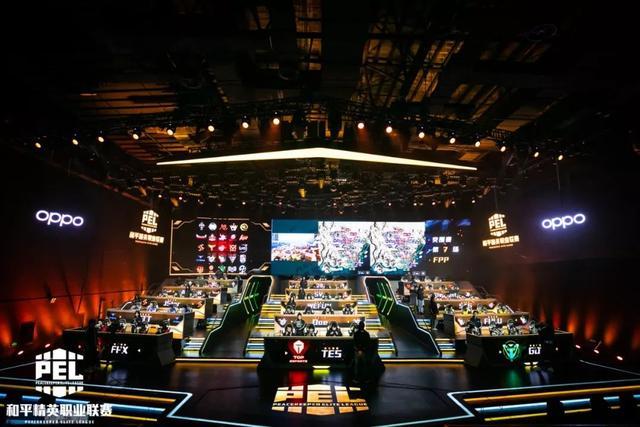 让年轻球员 让年轻球员