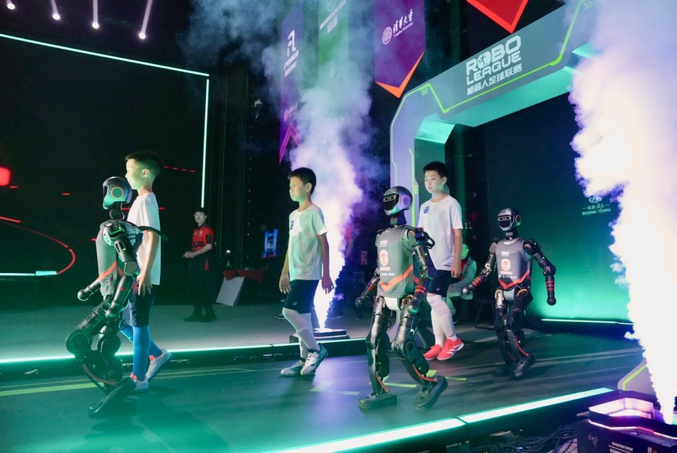 疑是一个重 疑是一个重