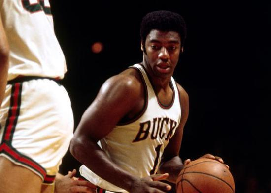 大牌翻盘 大牌翻盘